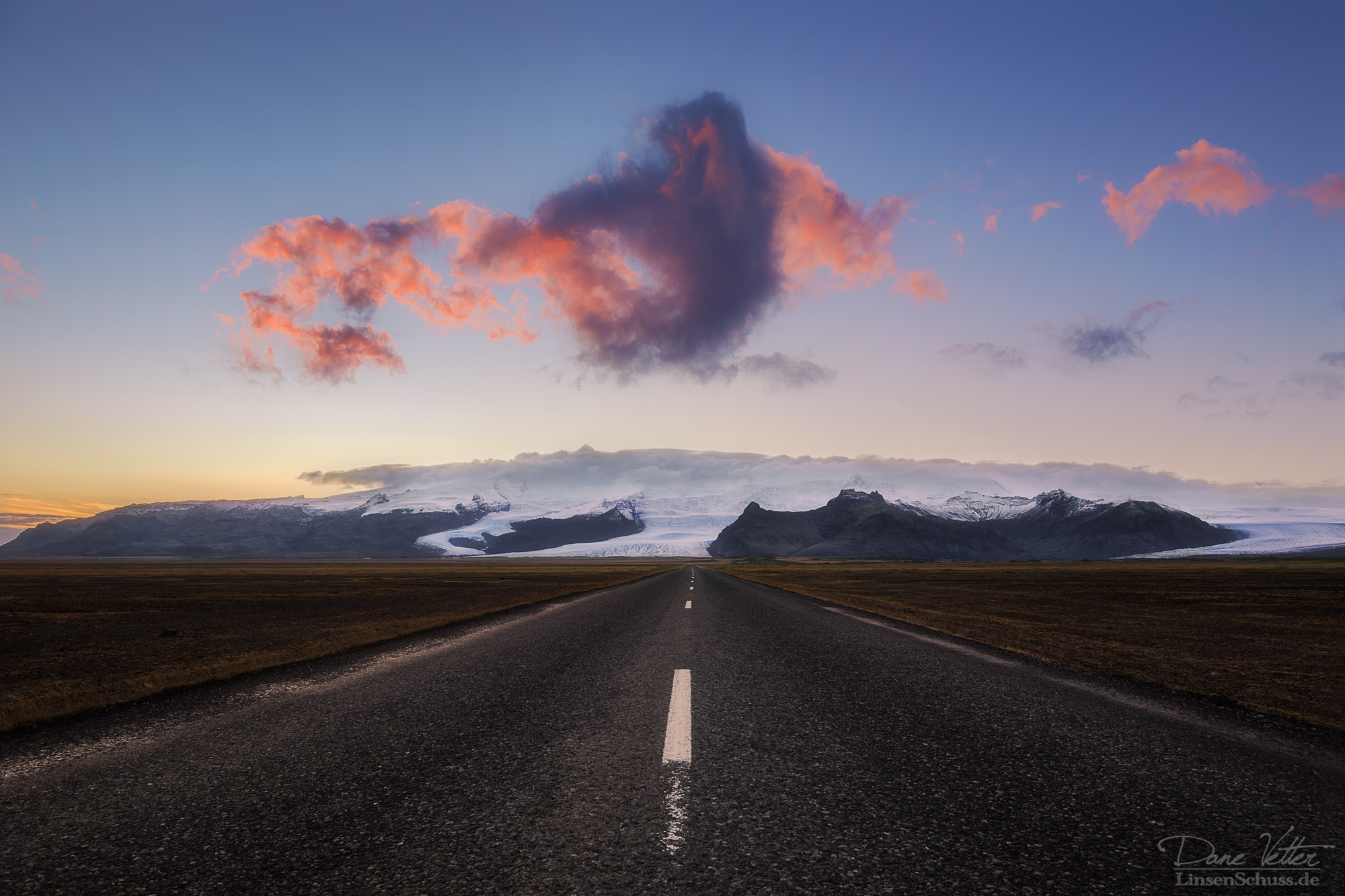 Die Strasse zum Gletscher